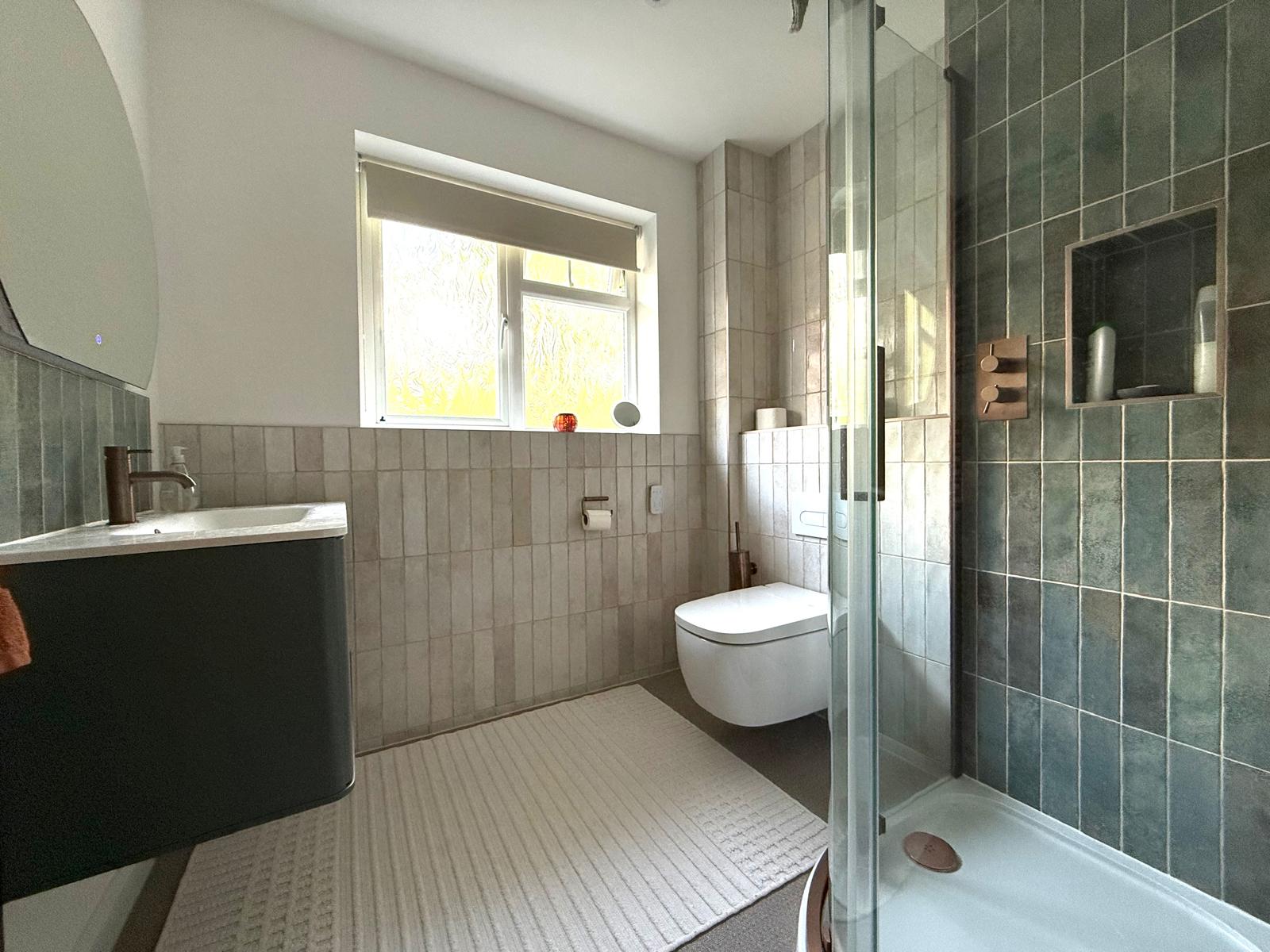 A contemporary BKE bathroom installation in Sussex